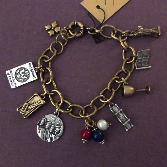 Patricia Nash World Traveler USA Charm Bracelet RGLDSOX NWT - Picture 5 of 12